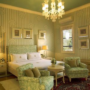 Palace Room